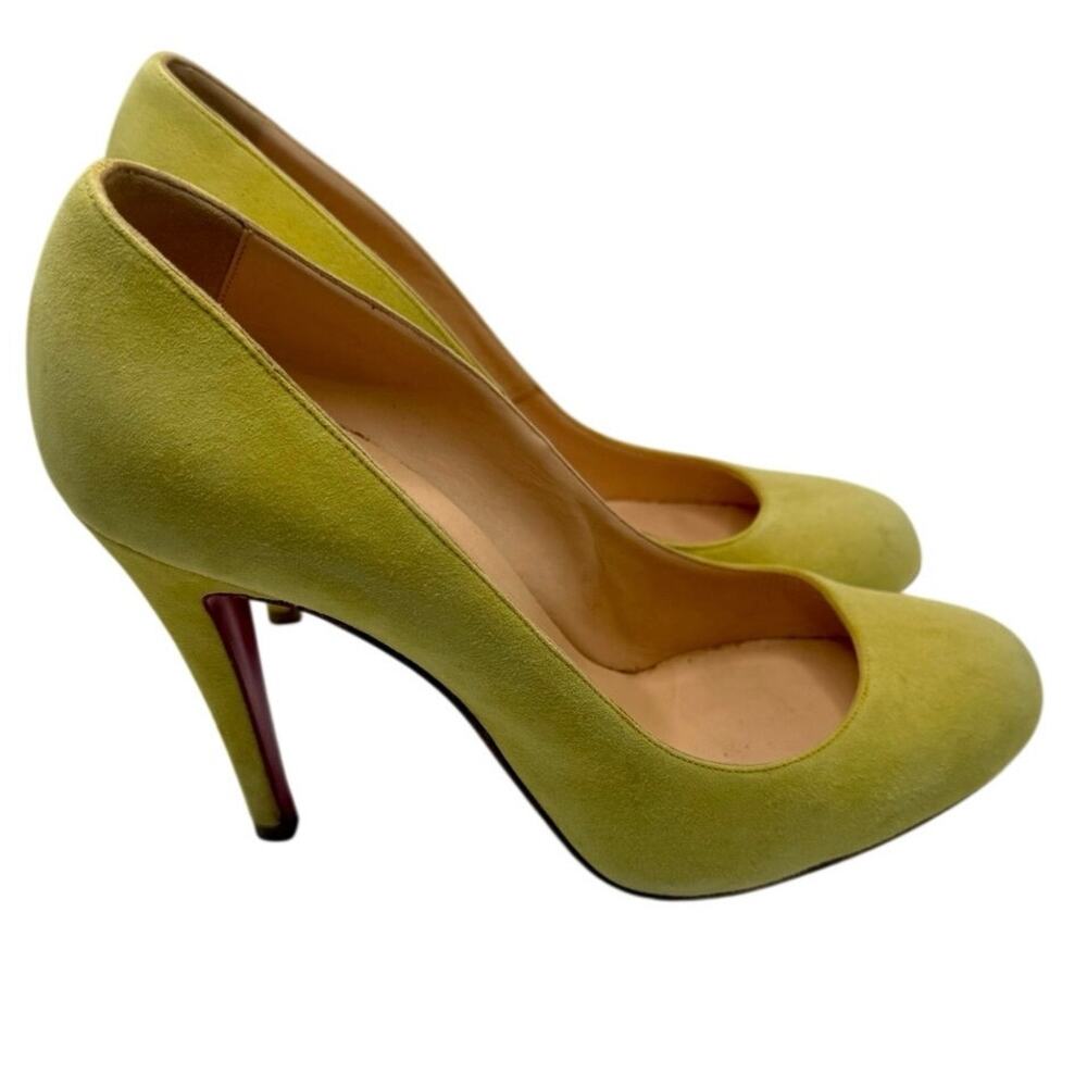 Christian Louboutin Ron Ron pump in Lemon Yellow size 38.5
